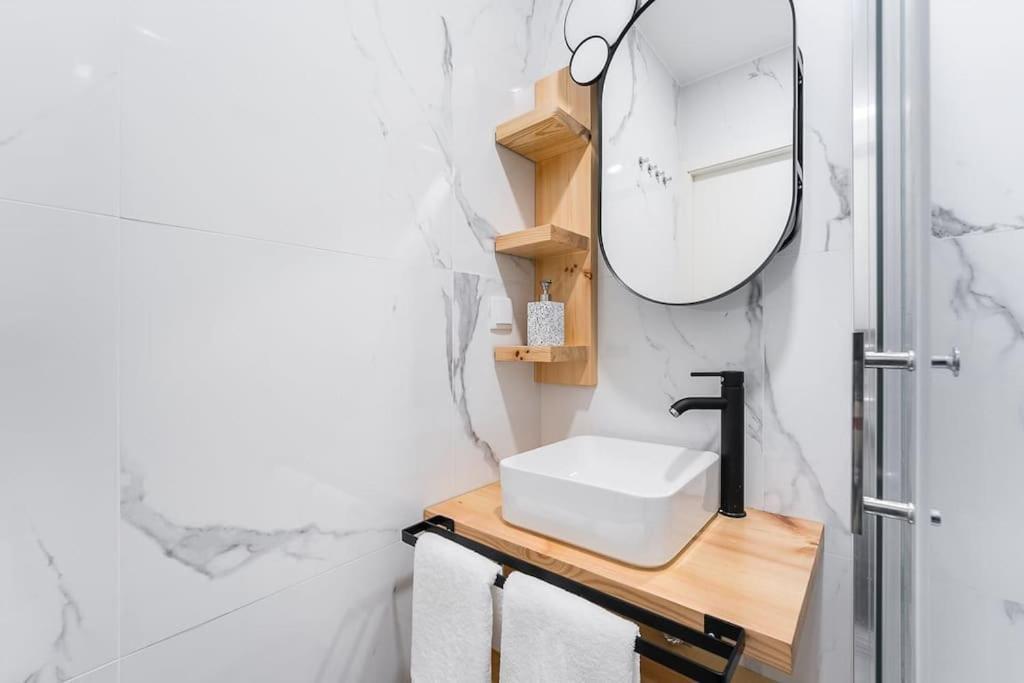 A Charming Stay Near Paco Das Escolas Coimbra Exterior photo